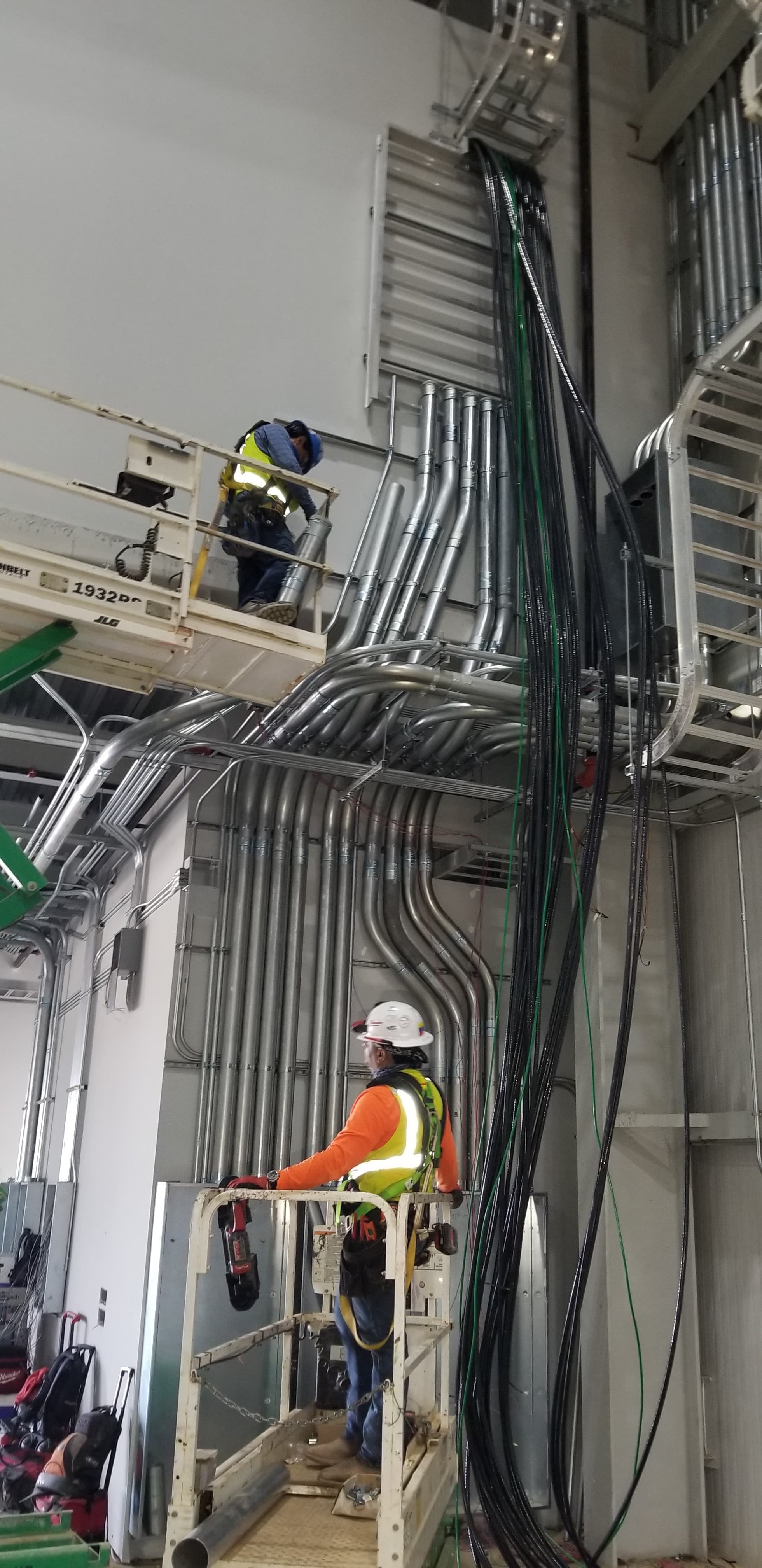 Cableways & Production Floor — photo 3